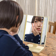 日本直送  - Fuku Fuku Nyanko LED 座枱三面鏡